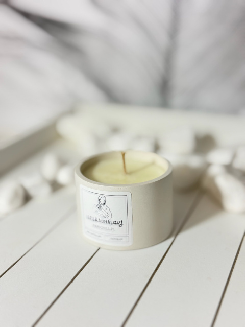 ŚWIECA PERSONALIZOWANA - 150 ml/350 ml/850 ml (wybierz swój zapach, kolor i rozmiar) ŚWIECA PERSONALIZOWANA - 150 ml/350 ml/850 ml (wybierz swój zapach, kolor i rozmiar)