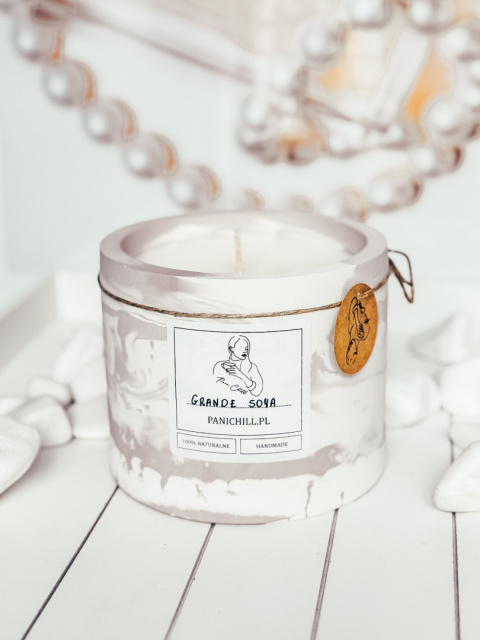 ŚWIECA PERSONALIZOWANA - 150 ml/350 ml/850 ml (wybierz swój zapach, kolor i rozmiar) ŚWIECA PERSONALIZOWANA - 150 ml/350 ml/850 ml (wybierz swój zapach, kolor i rozmiar)